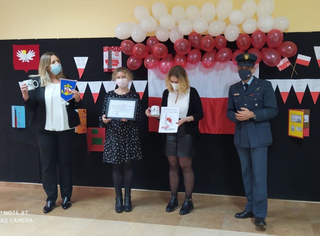 Karol Wojtyła Association w Hiszpanii celebruje Święto Niepodległości razem z Poland First to Fight