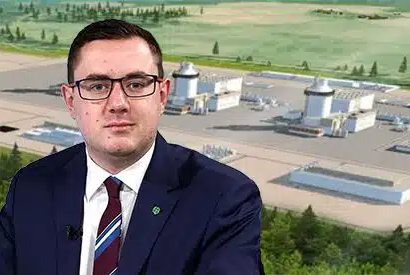Wiceminister klimatu i środowiska Miłosz Motyka sygnalizuje opóźnienie w budowie elektrowni atomowej