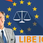 Komisja Parlamentu Europejskiego zatwierdza pakt migracyjny