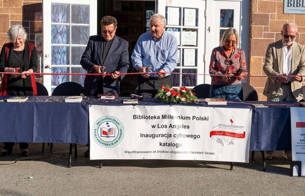 Biblioteka Polska w LA udostępnia swe zbiory!